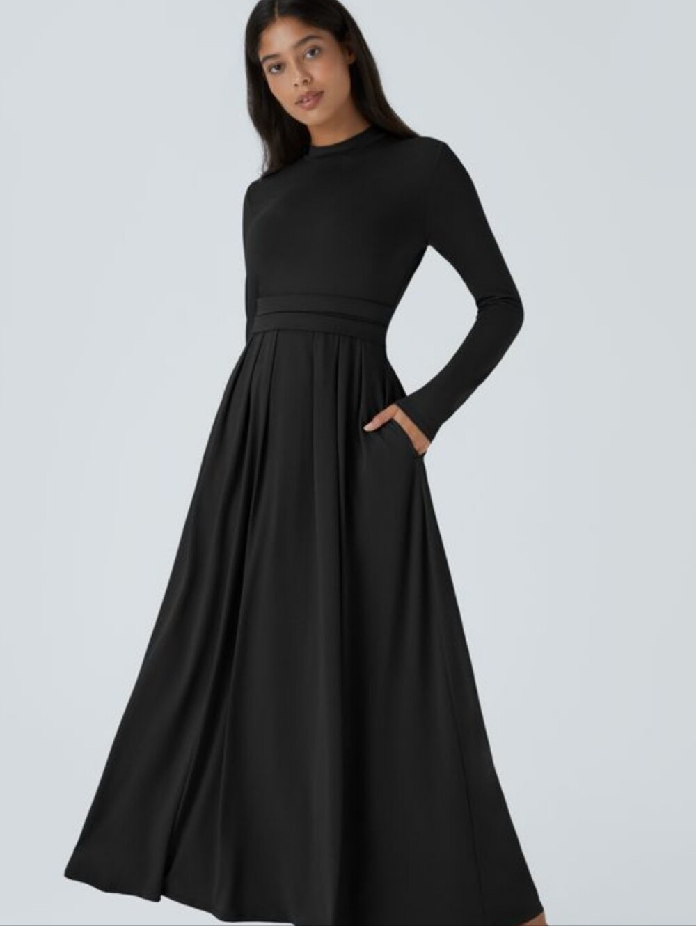 NWT HALARA Black Long-Sleeve Pleated Maxi Dress